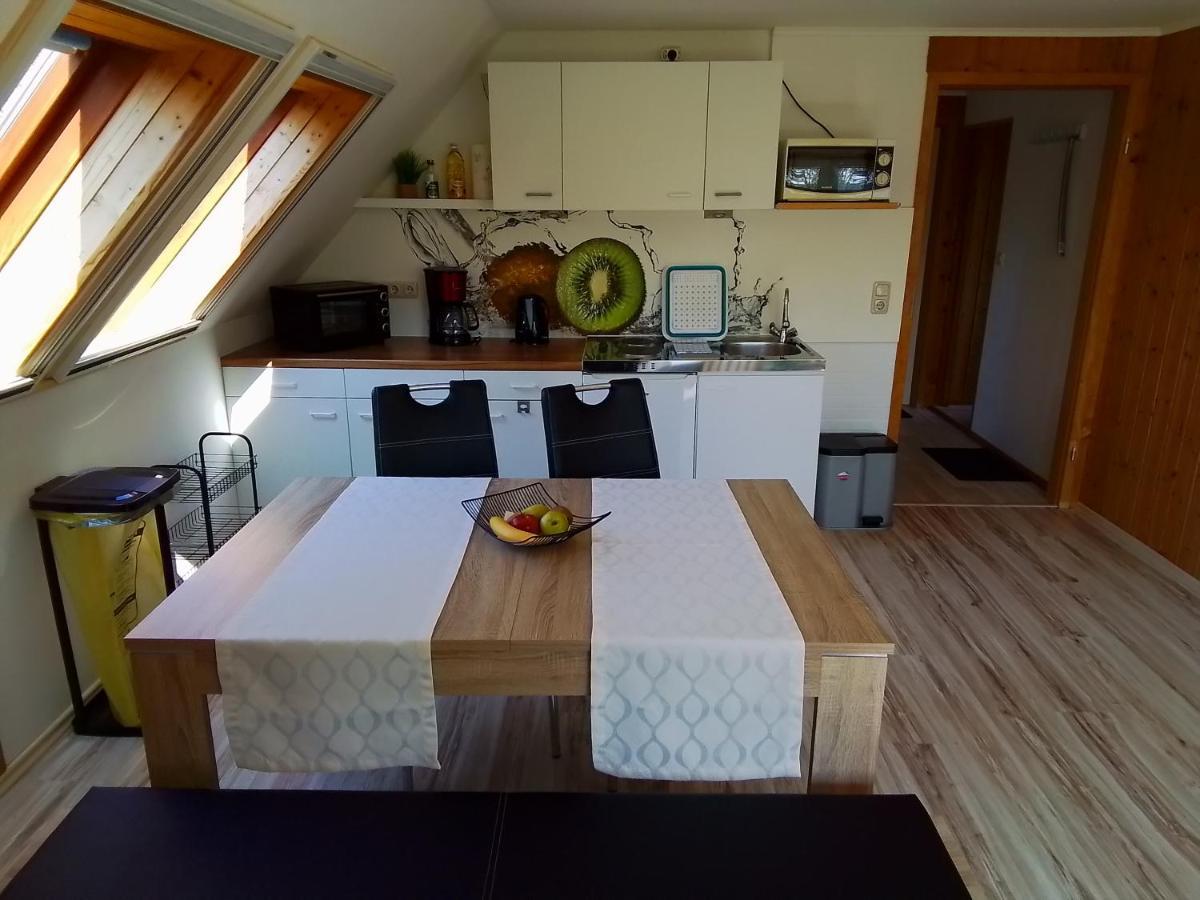 Ferienwohnung Haus im Wind Putbus Exterior foto