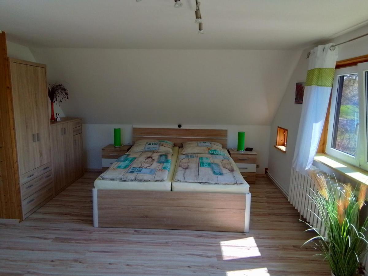 Ferienwohnung Haus im Wind Putbus Exterior foto